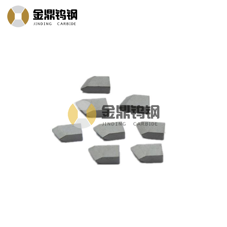 YG11 Tungsten Carbide Saw Tips Used For Woodcutting And Aluminium Product